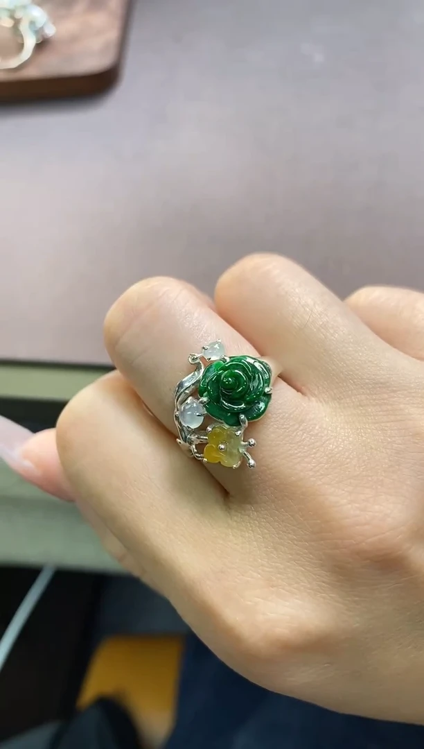 翡翠银S925镶嵌颈饰净货13020