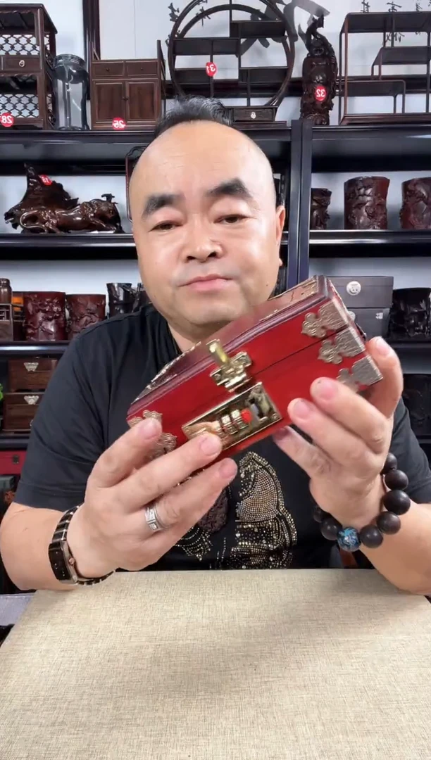 木长方盒老李红木工艺品