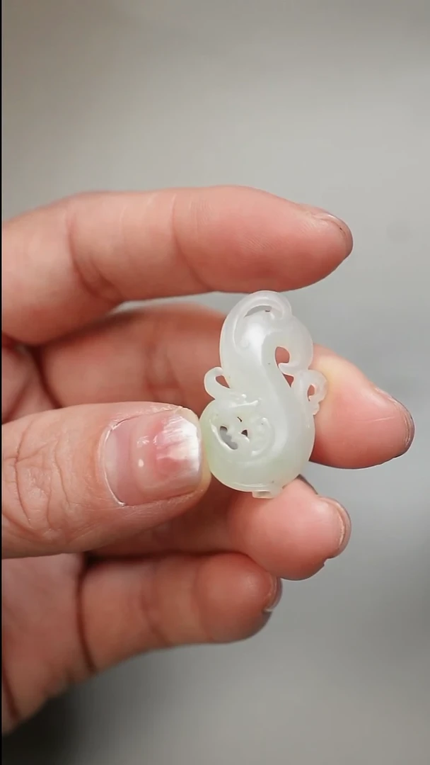 未镶嵌和田玉挂件螭龙