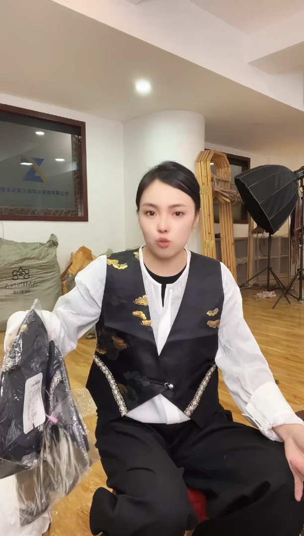 3XL码    155斤  马甲