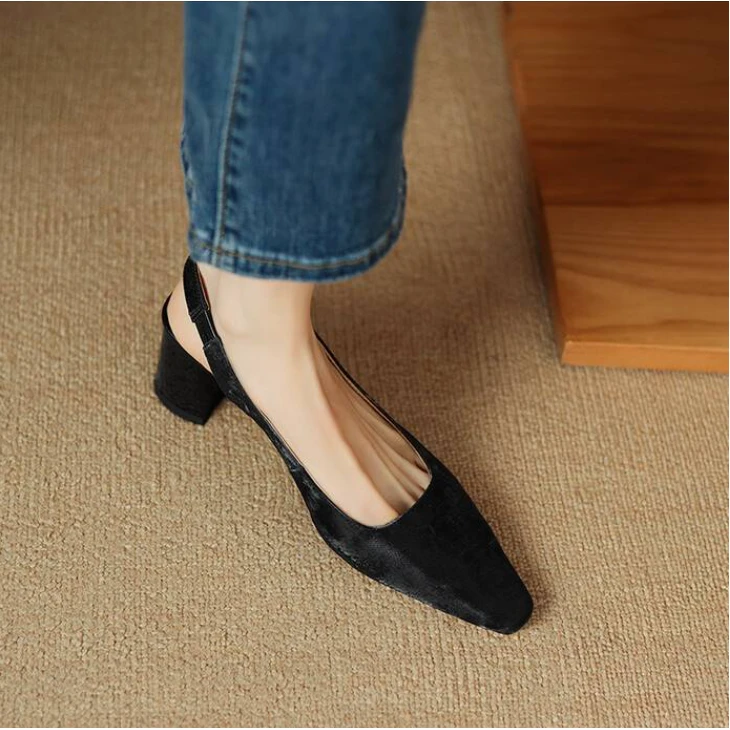 李大龙~牛皮6公分/新款夏季复古时尚粗跟百搭休闲凉鞋270