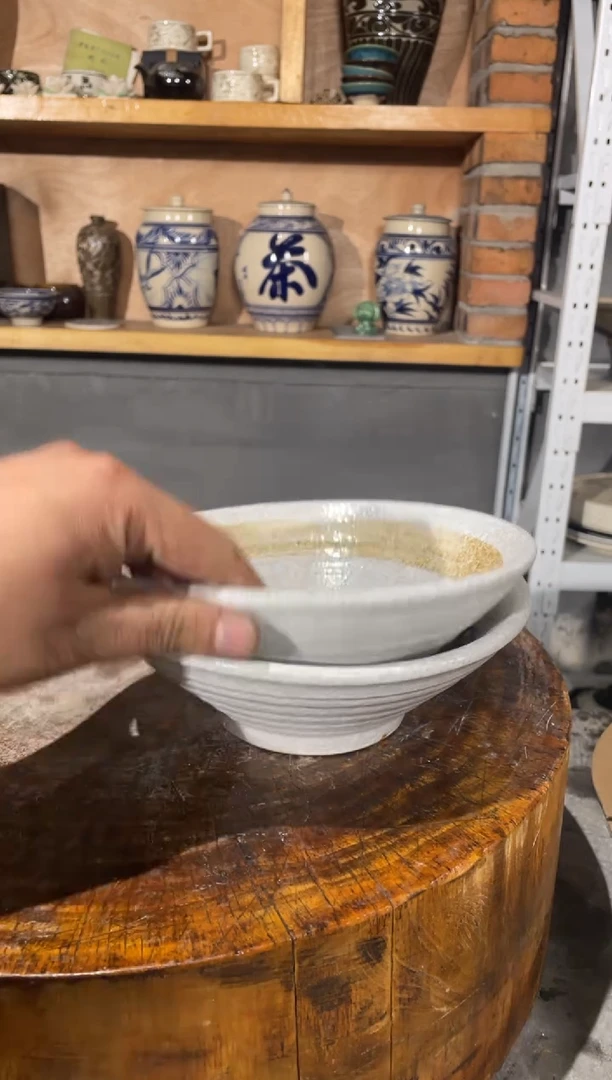 陶土15号日式拉面碗直径18.5高6到手2只