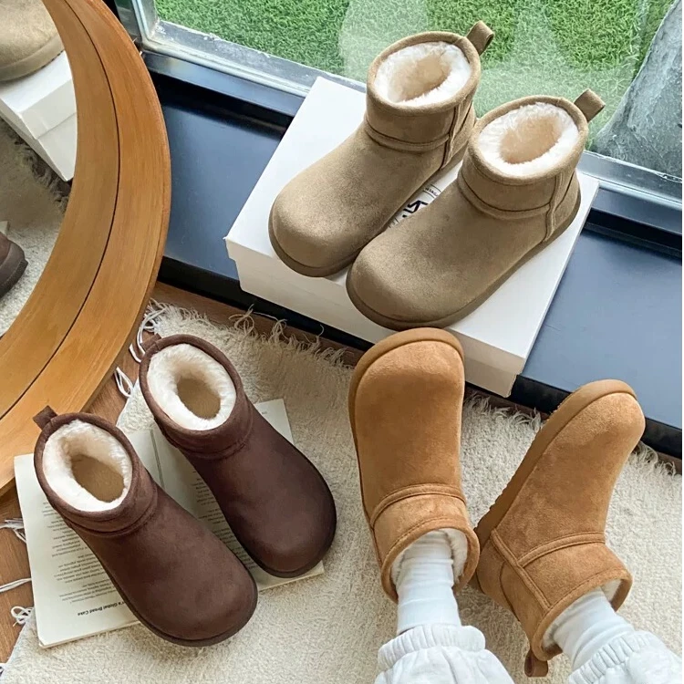 加厚防滑雪地靴子女2025冬季新款厚底保暖勃肯棉鞋子短靴