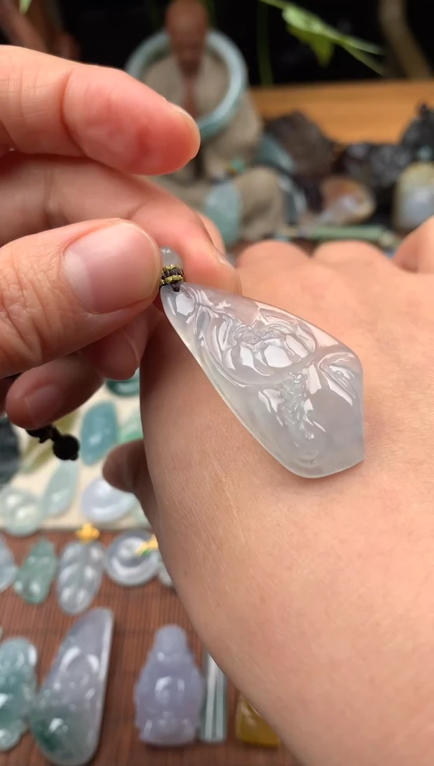 吊坠(不含链)未镶嵌翡翠吊坠