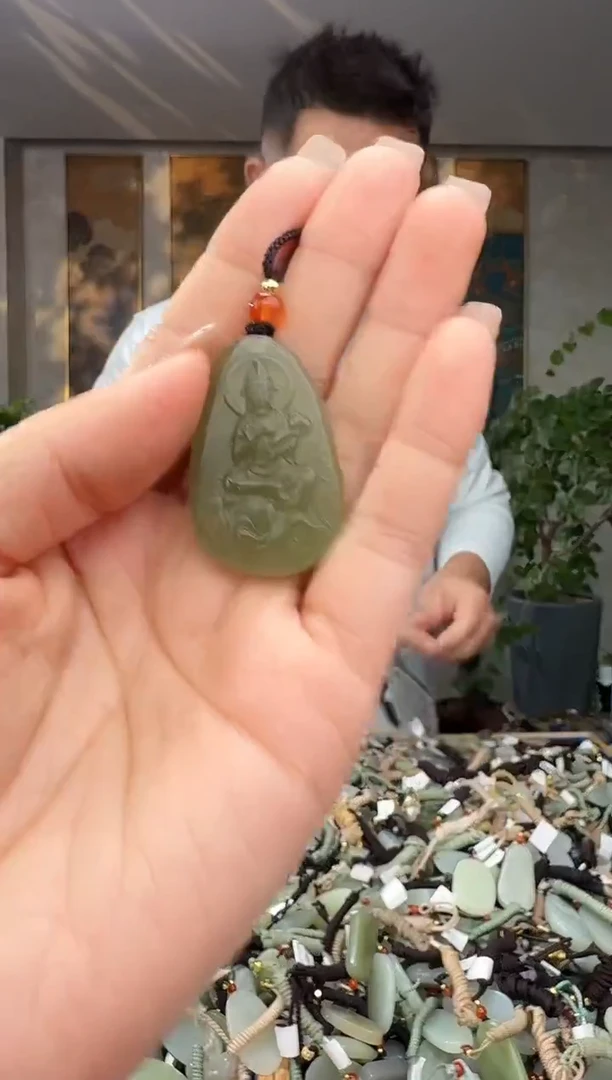 颈饰未镶嵌和田玉拍一发一多样性发货