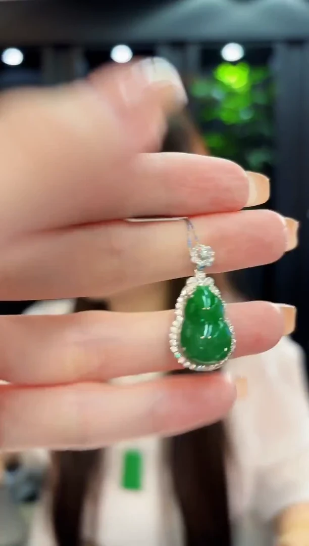 吊坠(不含链)未镶嵌翡翠 缅料A货/支持复检/一件