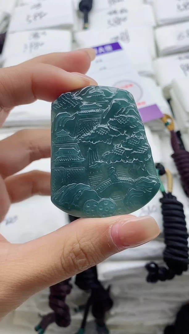 颈饰未镶嵌翡翠8