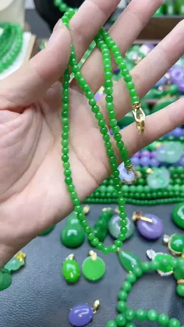 颈饰未镶嵌翡翠阳绿小米珠项链