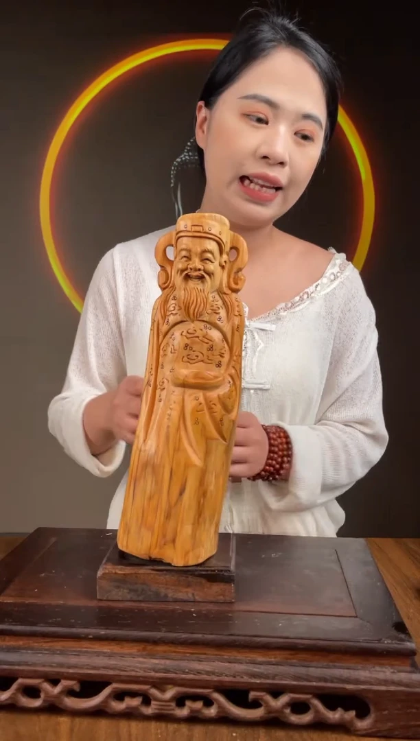 柏木（崖柏）手工摆件,先抢先得! 编号:393