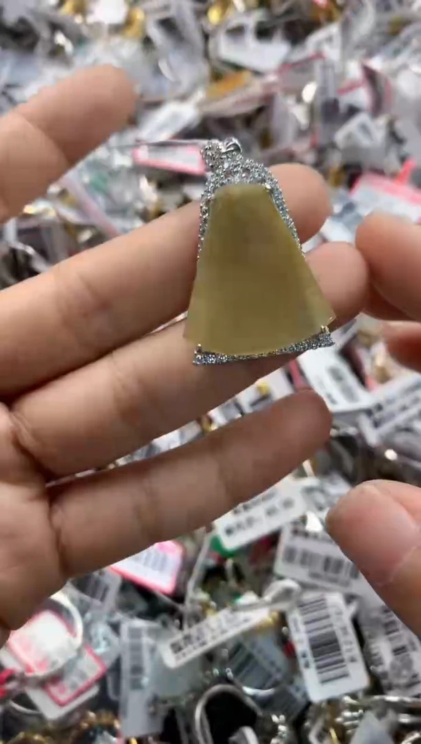 银S925镶嵌戒指翡翠888    10
