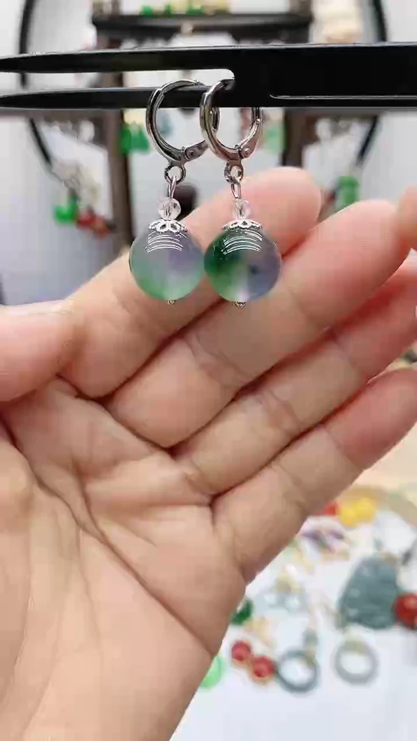 未镶嵌石英质玉（天山翠）耳饰137