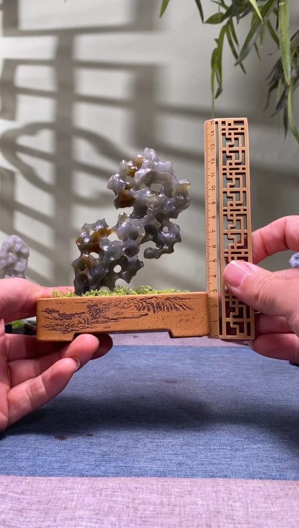 石材?****?树脂底座 石头是辽宁丹东晶