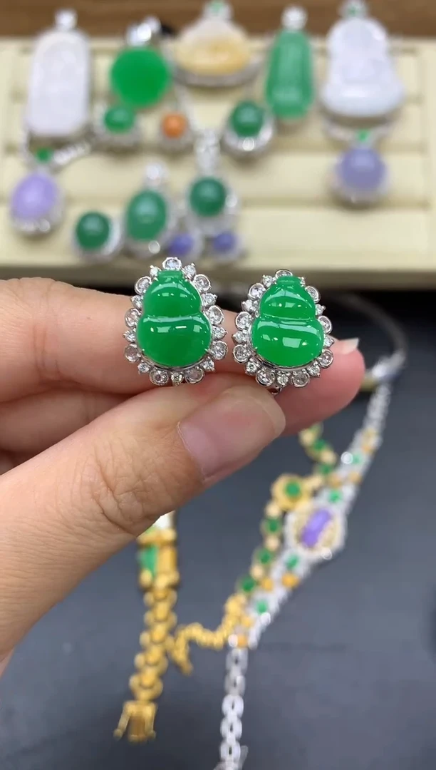 翡翠18K金镶嵌耳饰612-中国好珍宝