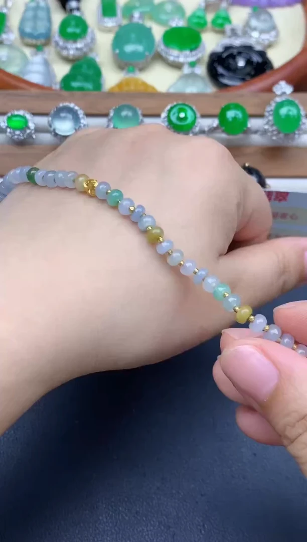 18K金镶嵌手链翡翠79-中国好珍宝