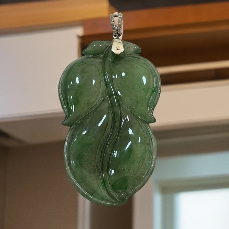 缅甸天然翡翠A货18k金时尚镶嵌冰种飘绿叶子吊坠金枝玉叶挂坠