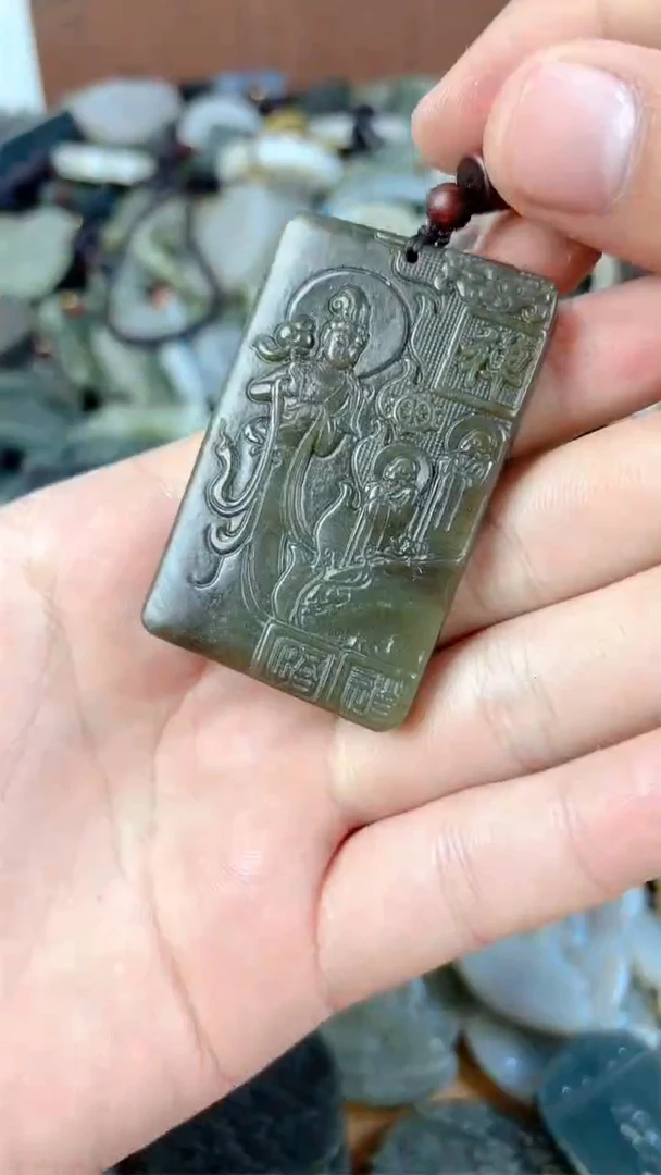 和田玉未镶嵌颈饰1