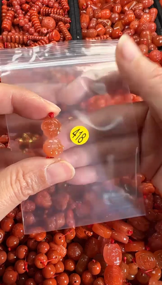 【闪购商品】南红玛瑙颈饰未镶嵌1