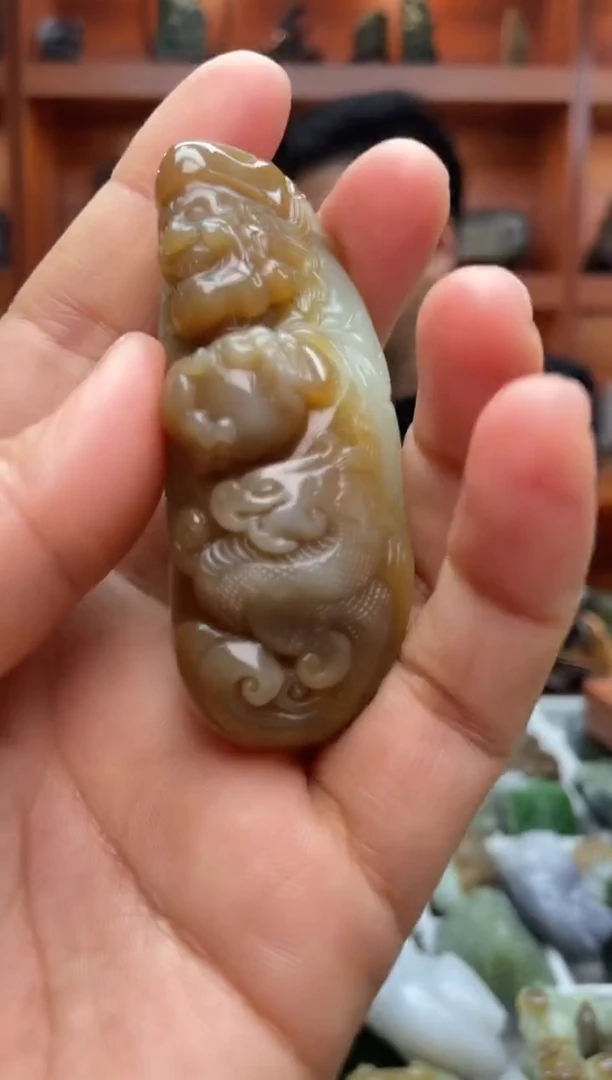 未镶嵌和田玉把件1