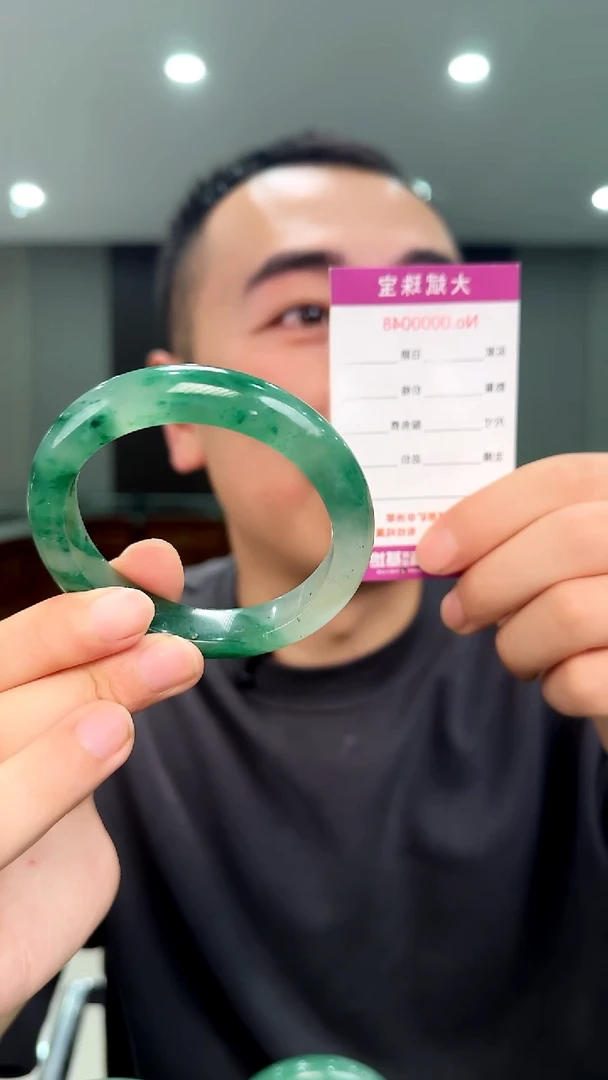未镶嵌手镯石英质玉手镯56.8