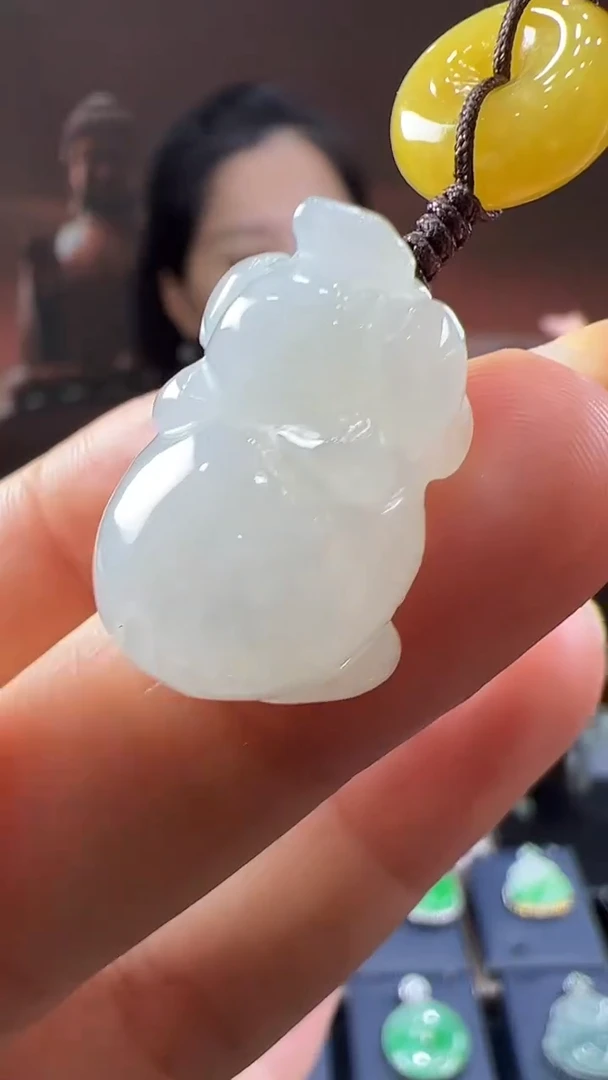 未镶嵌挂件翡翠猪猪手机挂