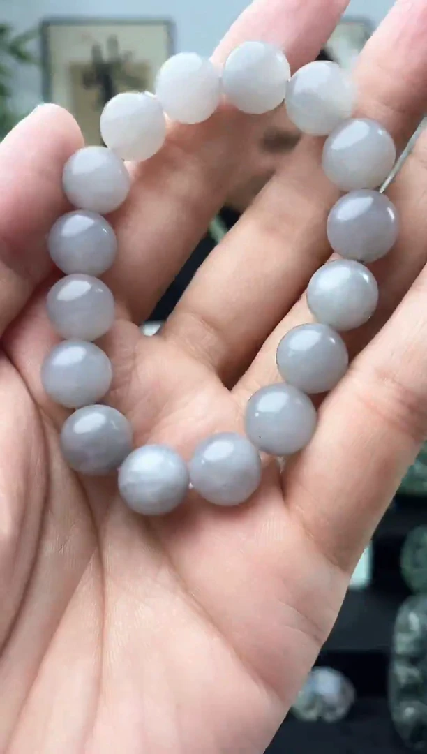 和田玉未镶嵌颈饰1