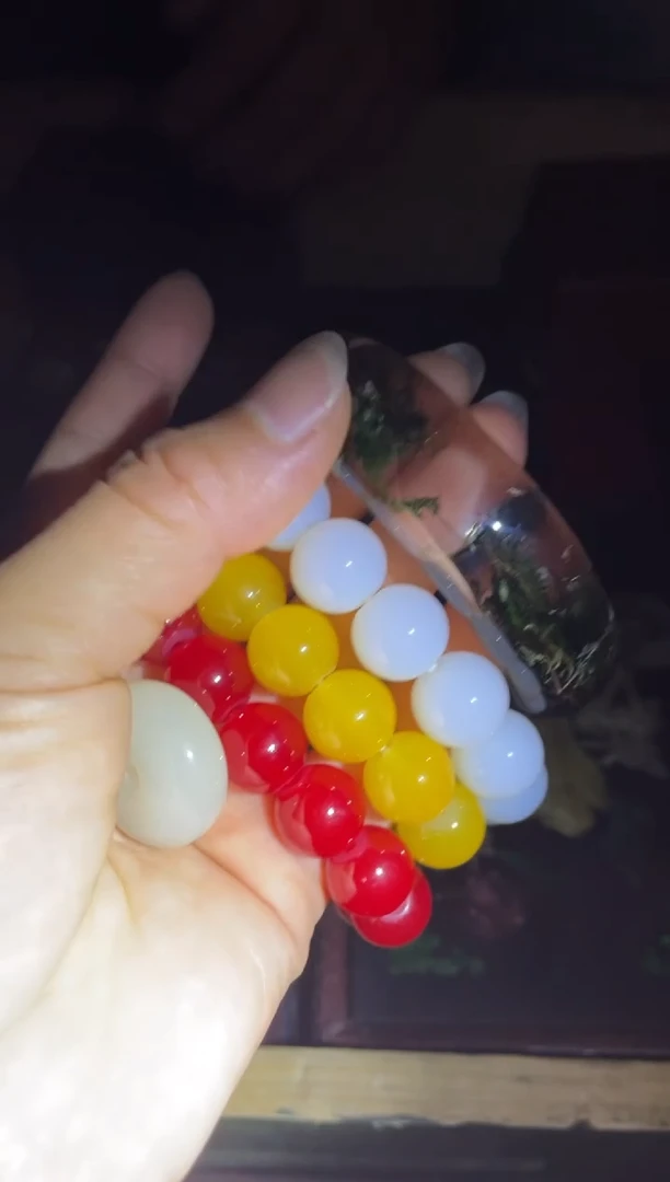 和田玉未镶嵌颈饰五件一起给