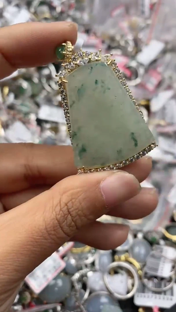 银S925镶嵌戒指翡翠777              10