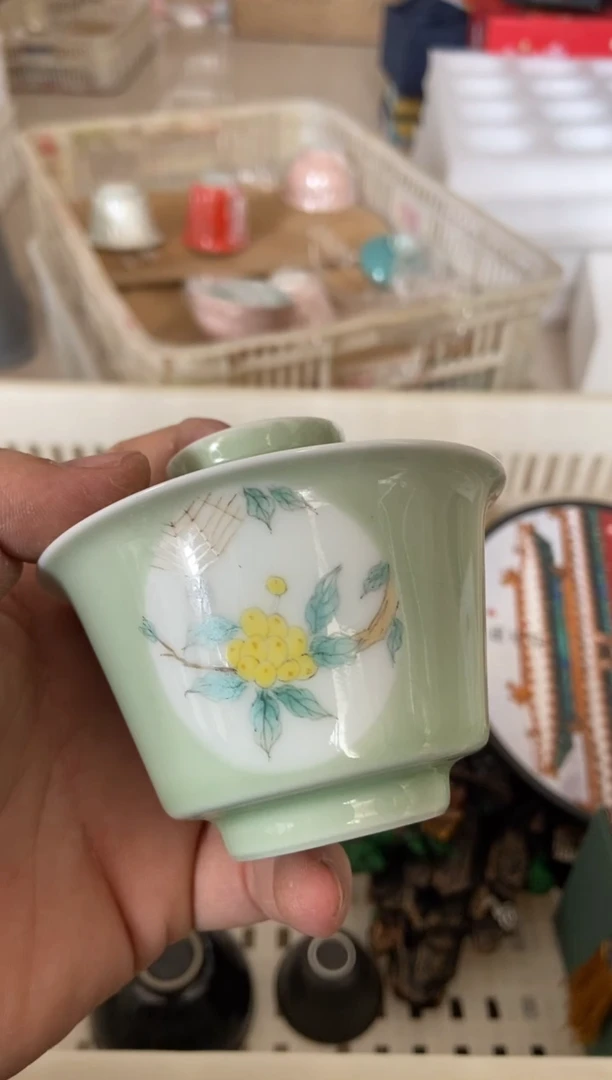 杯无运费险有瑕疵的摄影的产品有使用过的痕迹有点脏介意勿拍