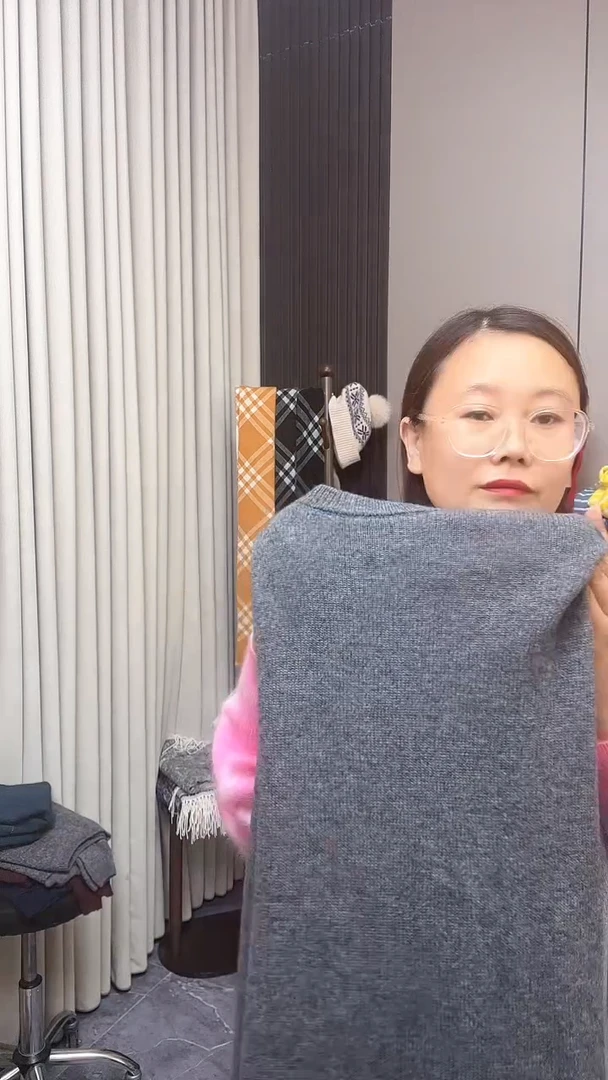 山羊绒长款短袖深灰色