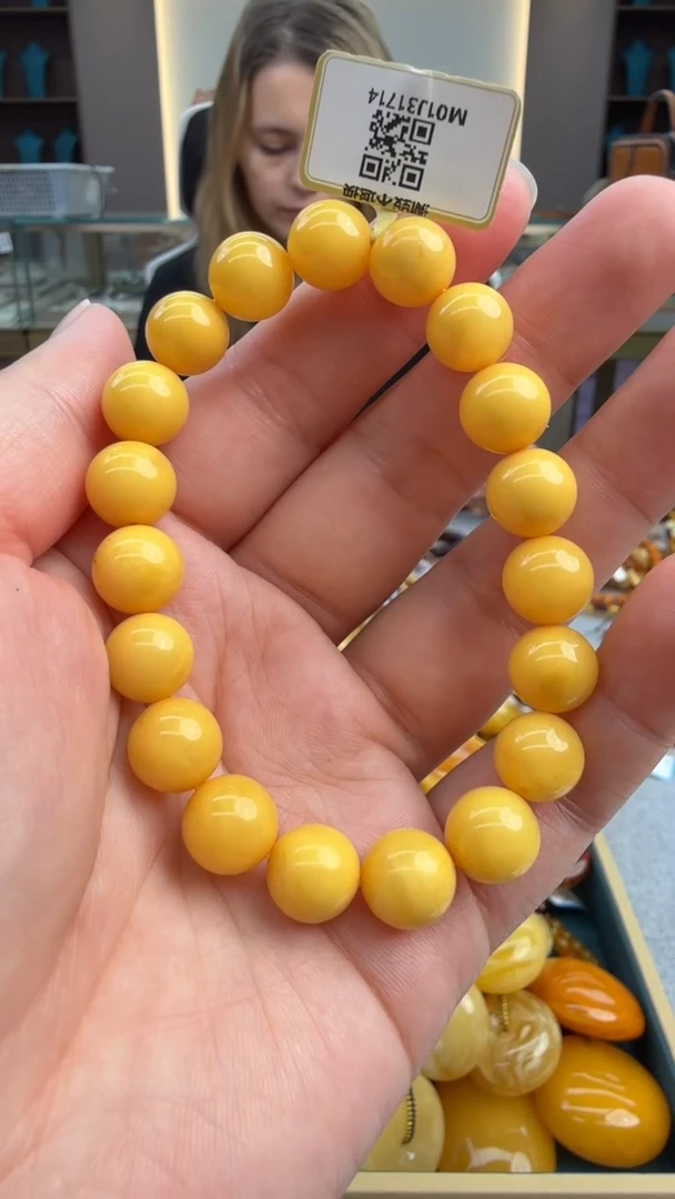 手链琥珀未镶嵌3秒拍号 假一罚三