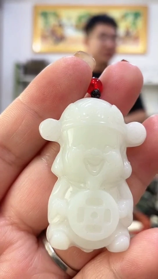 未镶嵌岫玉吊坠