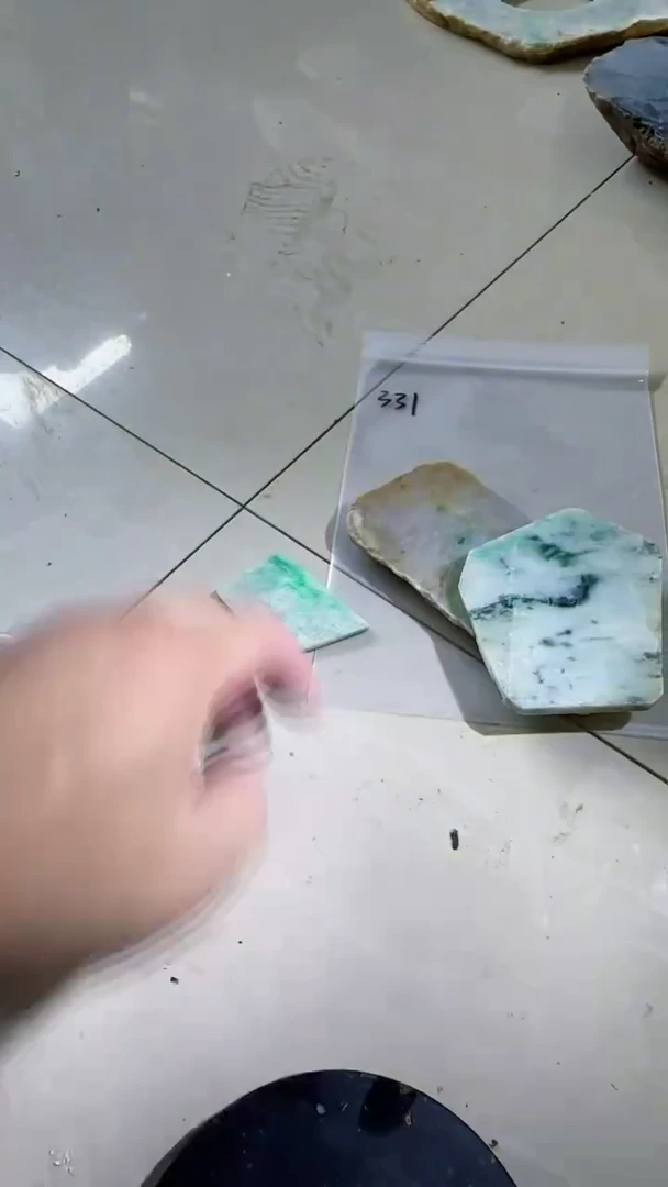 【闪购商品】翡翠颈饰未镶嵌331天然翡翠