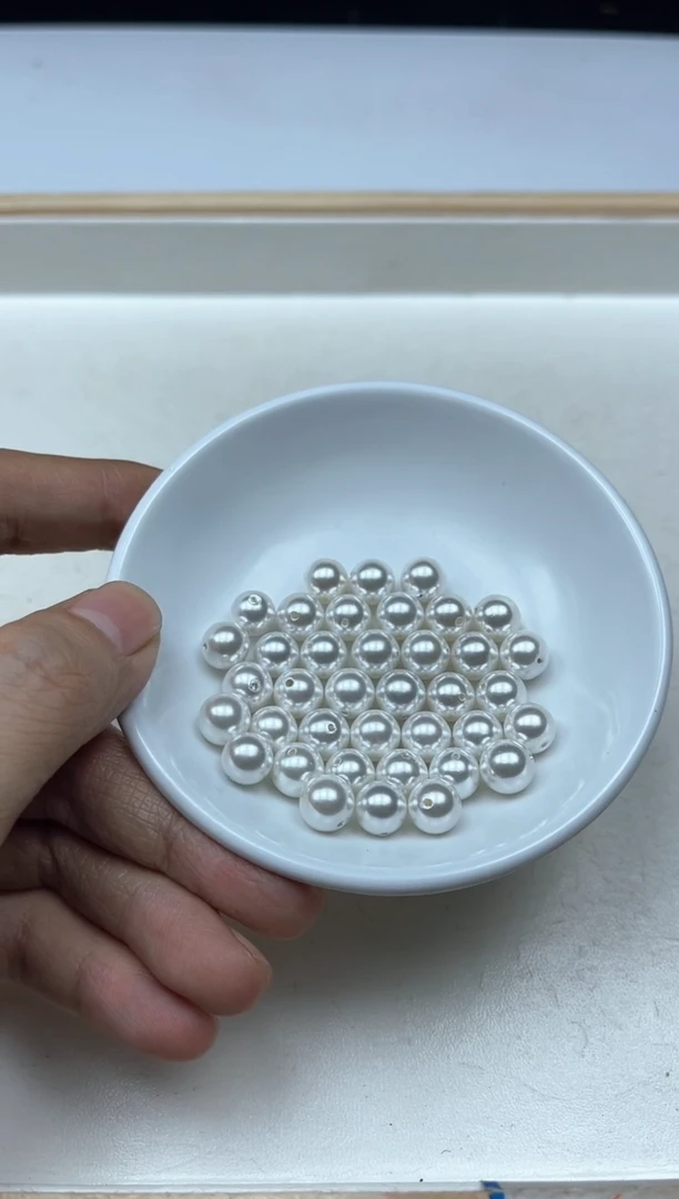 未镶嵌拼合珍珠（马贝珠）散珠B781 白贝珠8mm25颗7.5元