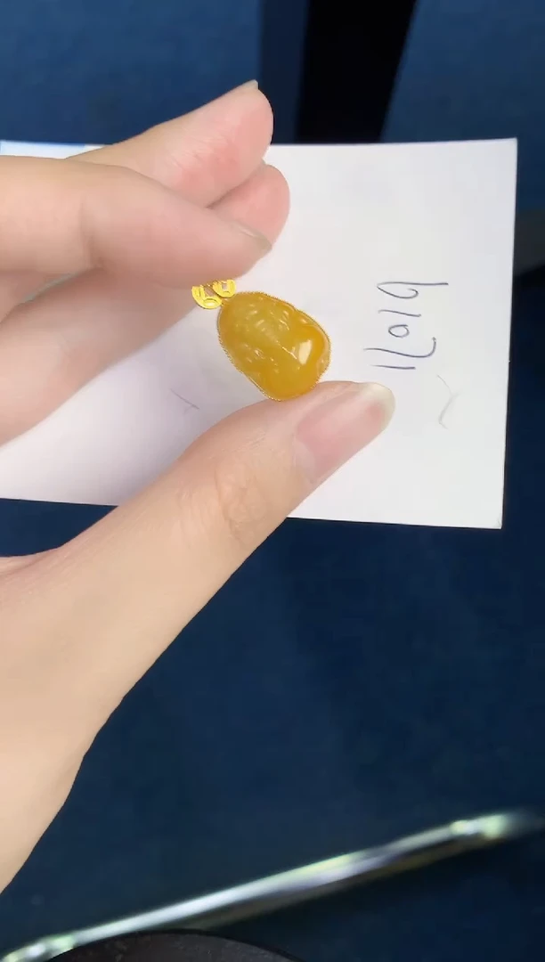 翡翠18K金镶嵌颈饰天然翡翠緬甸A貨