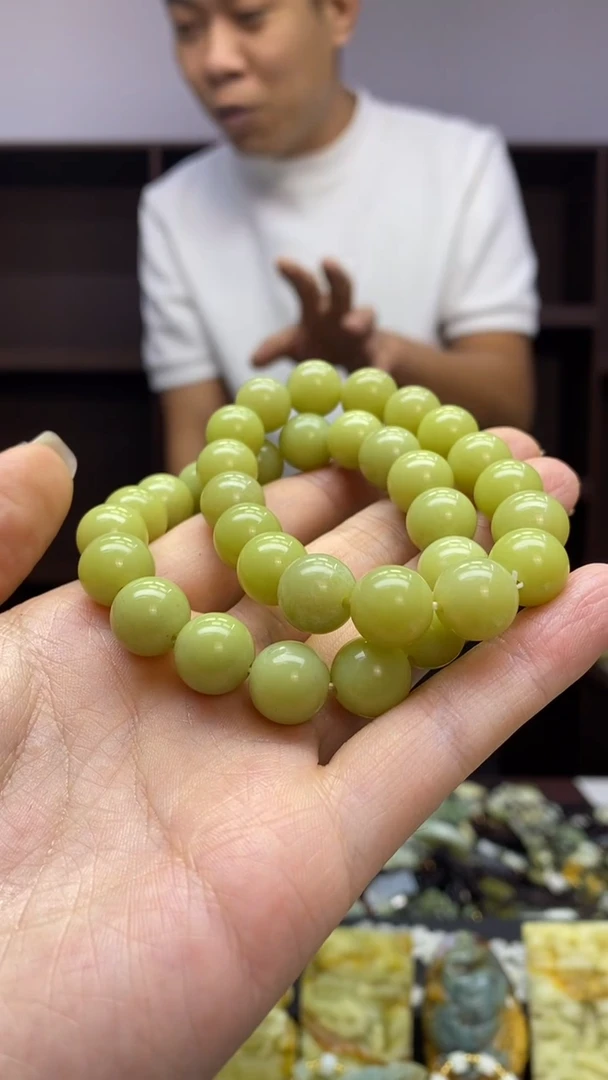 未镶嵌岫玉挂件  多样性发货发其中一件