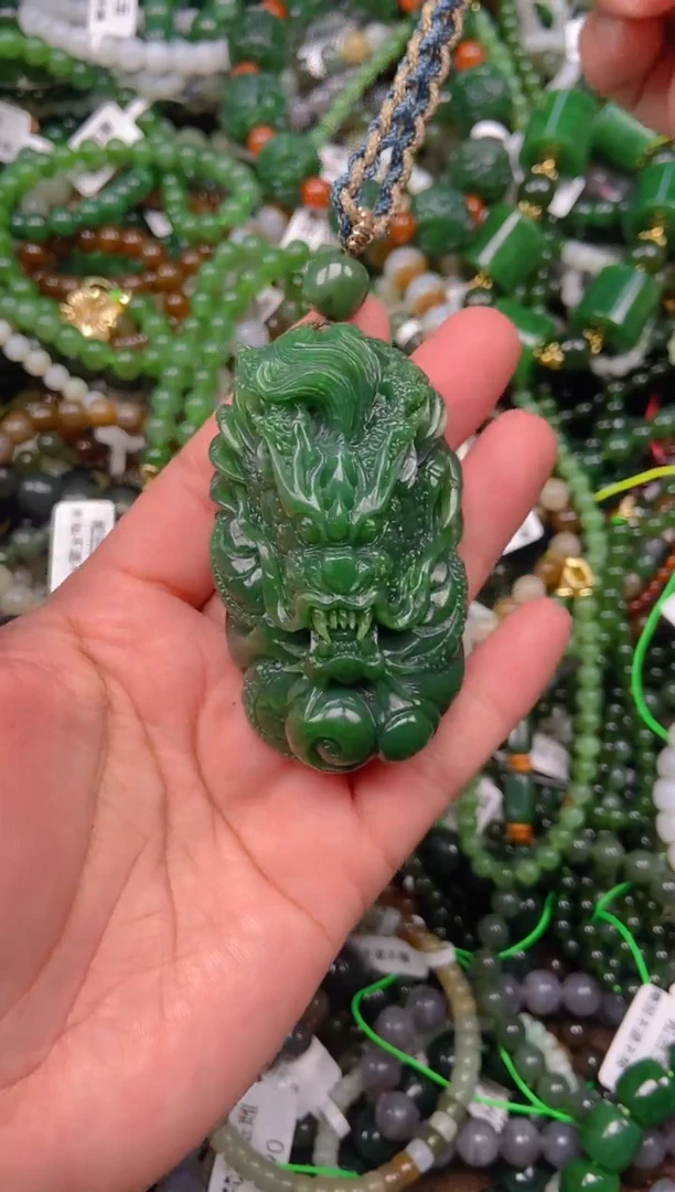 和田玉未镶嵌挂件1