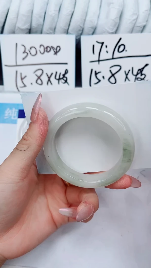 未镶嵌手镯石英质玉A208-51.7