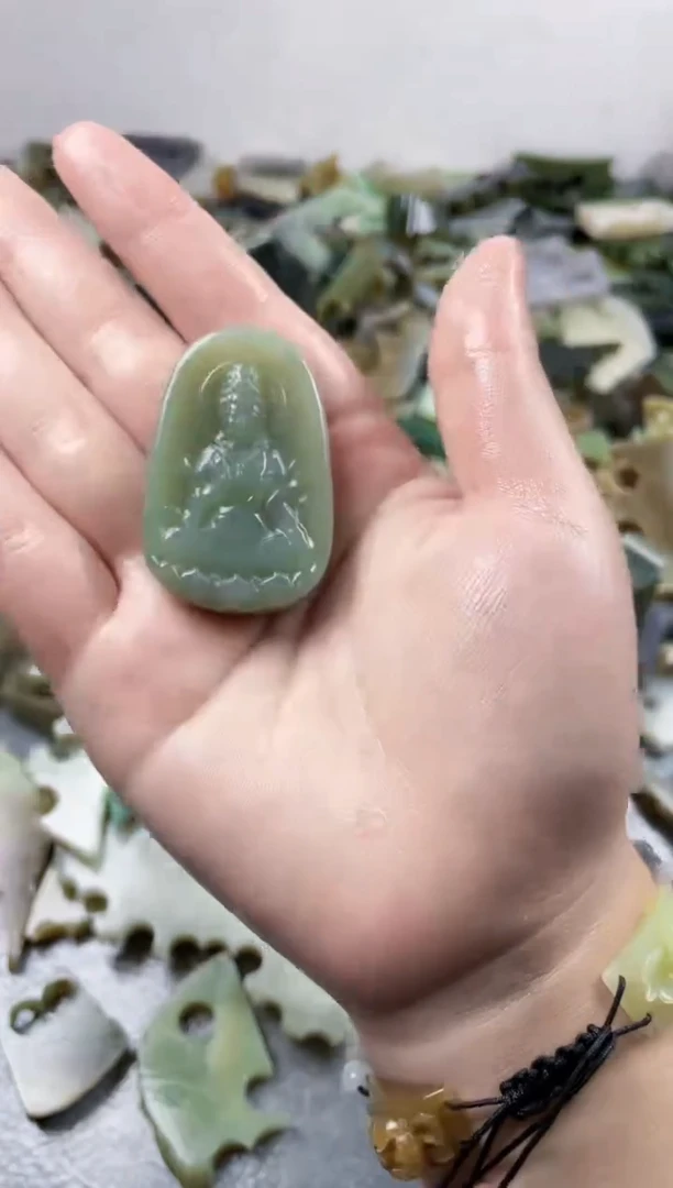 颈饰未镶嵌和田玉福利222