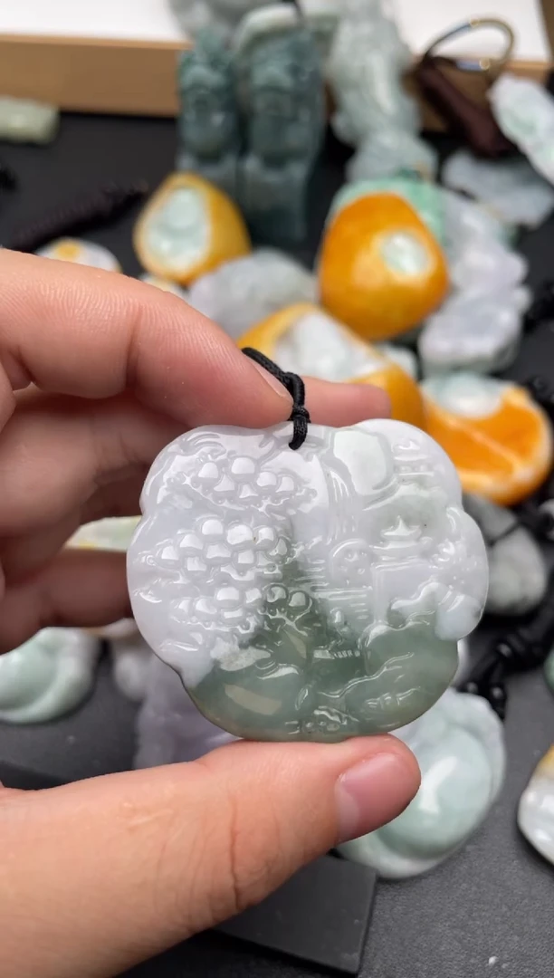 吊坠(不含链)未镶嵌翡翠1