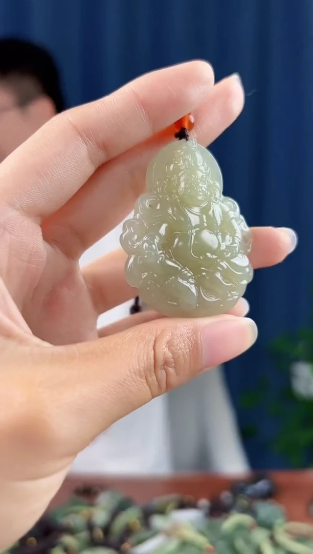 未镶嵌和田玉挂件拍一发一，多样性发货