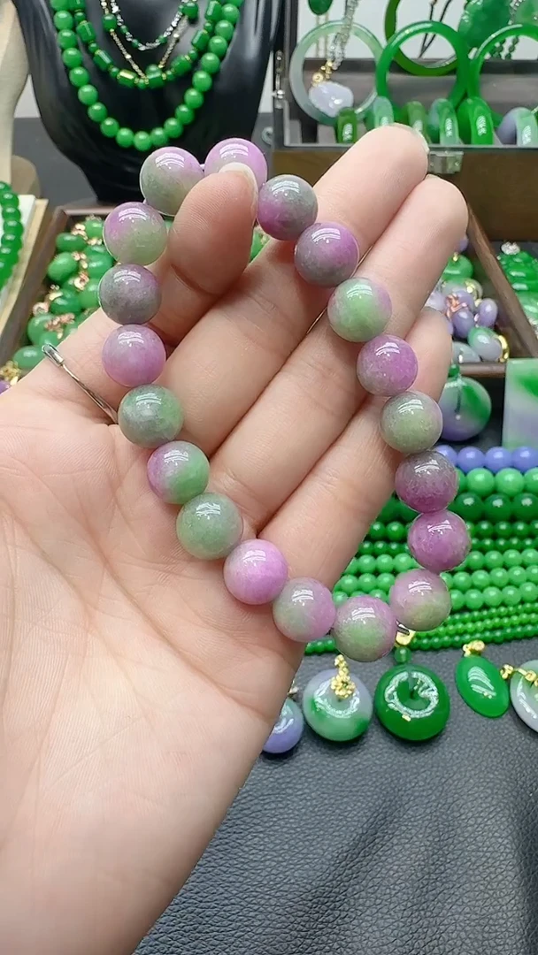 吊坠(赠链)未镶嵌翡翠春彩10mm'串