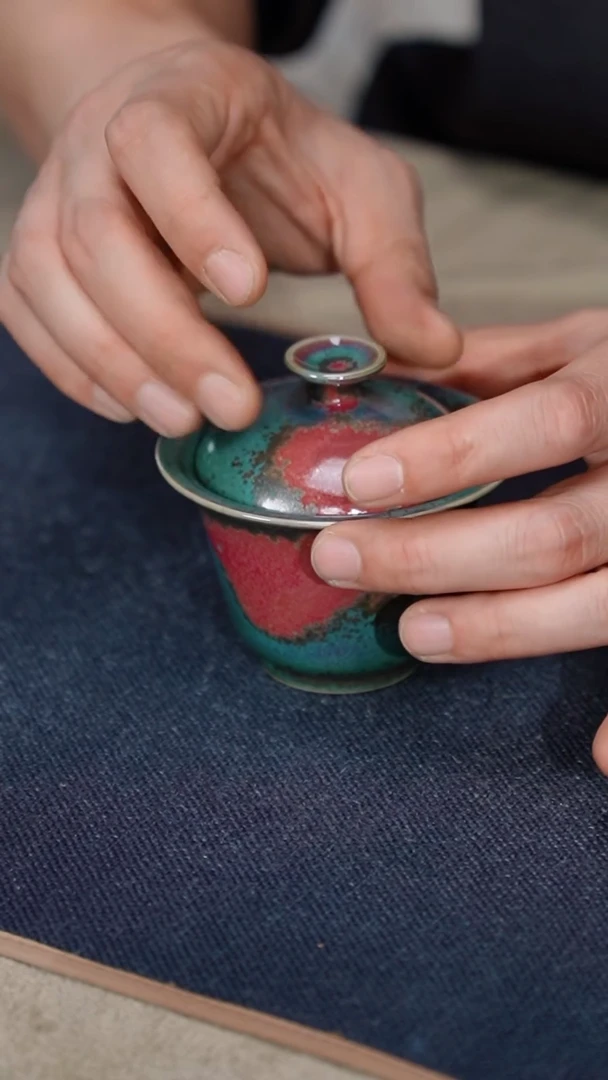 【闪购商品】瓷片97-1-盖碗----（王建勋）