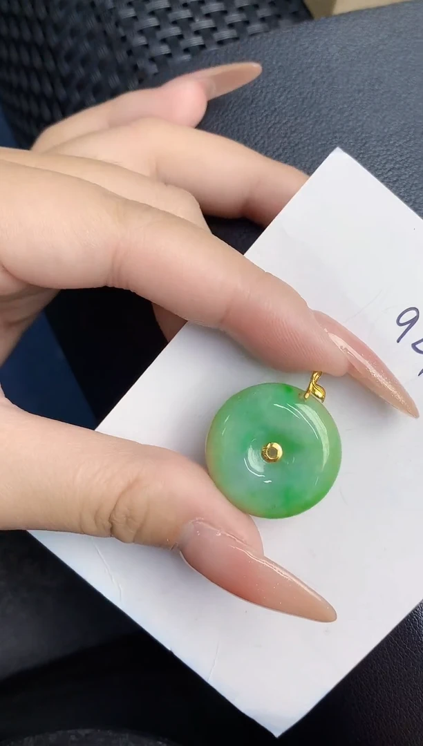 【闪购商品】翡翠颈饰18K金镶嵌000000000