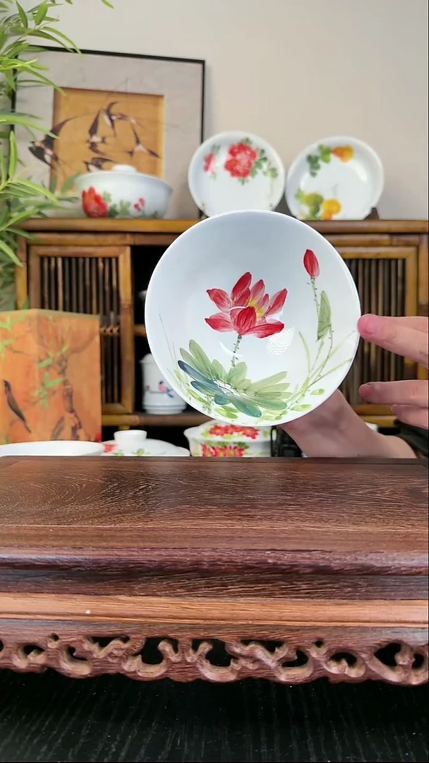 陶瓷微瑕手绘釉下彩荷花米饭碗