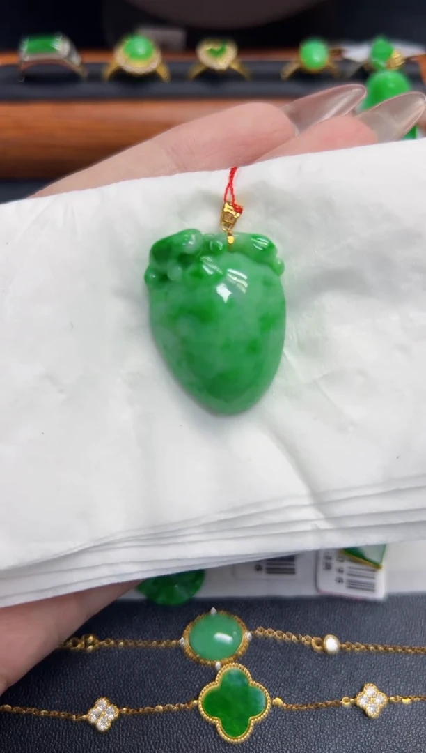【闪购商品】翡翠颈饰18K金镶嵌Y缅料A货/支持复检/一件