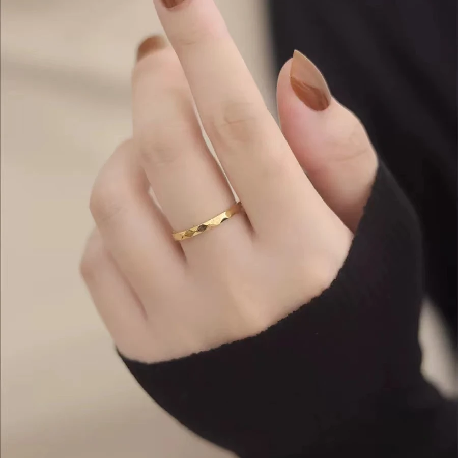 钛钢戒指 钛钢材质  菱形格戒指闭口 JIA