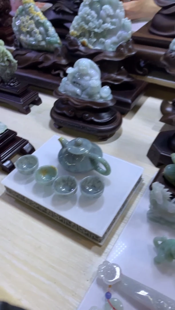 未镶嵌摆件翡翠用****3翡翠摆件