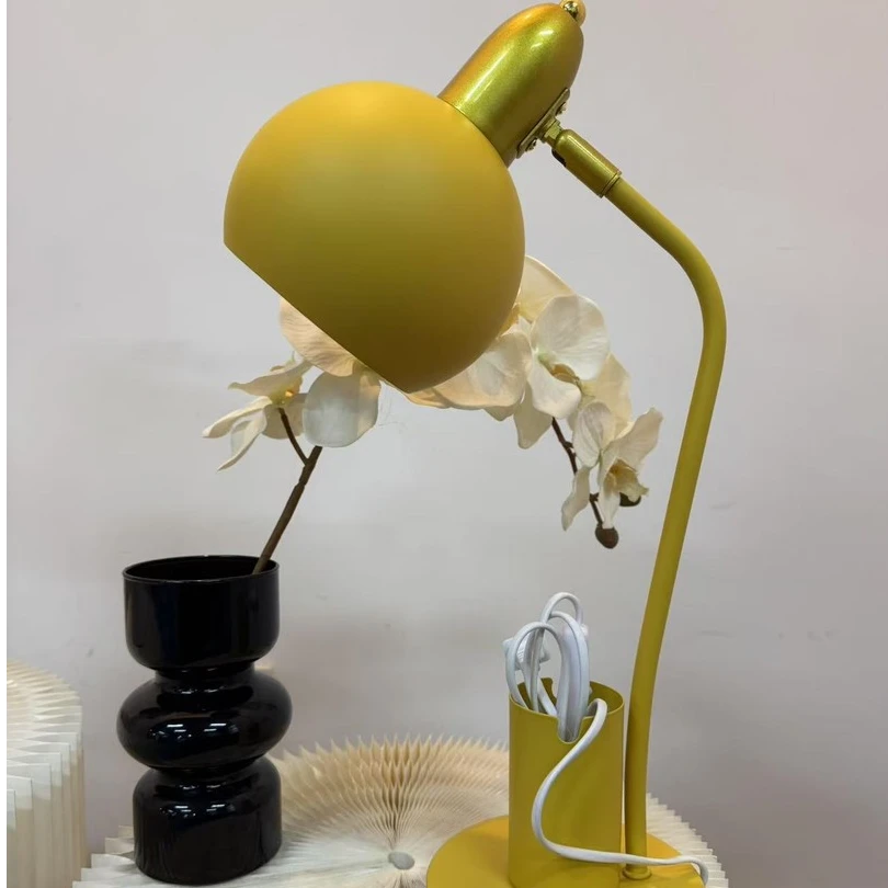 台灯护眼笔筒多功能马卡龙色