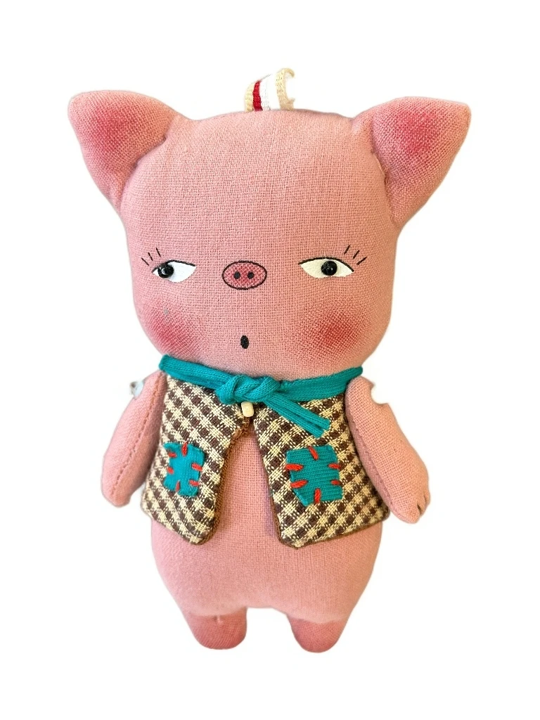 小粉猪-可爱布偶娃娃装饰挂件，萌趣可爱细节精致 送礼倾心选择