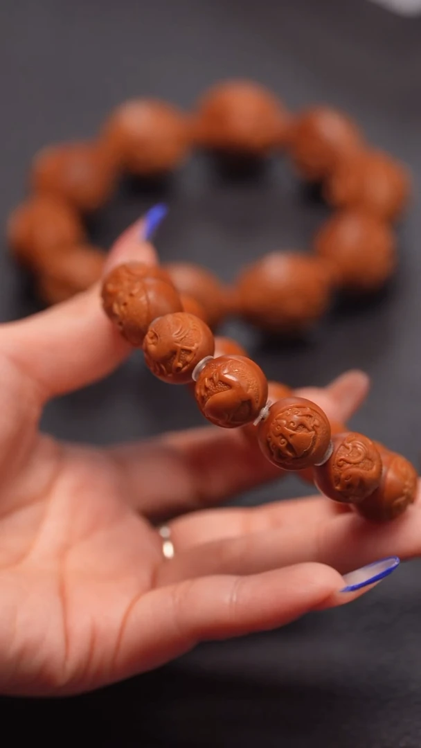手串橄榄核1.5兽面四象